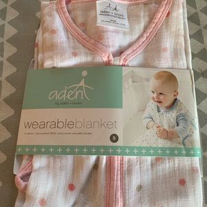 Babies wearable blanket